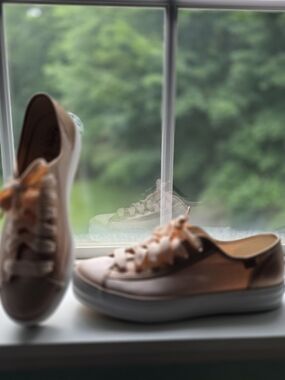 Keds Women’s Metallic Rose Low-Top Platform Sneakers